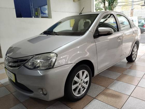TOYOTA ETIOS 1.5 XLS 16V FLEX 4P AUTOMÁTICO